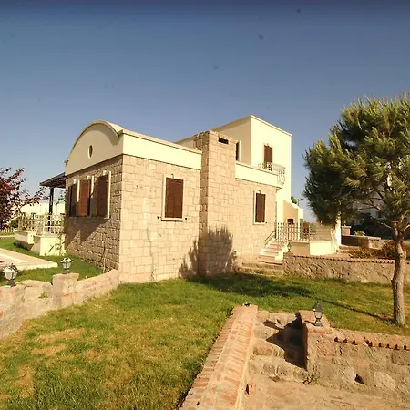 Villa Important Group | Bd411 4 Bedroom Pool Bodrum