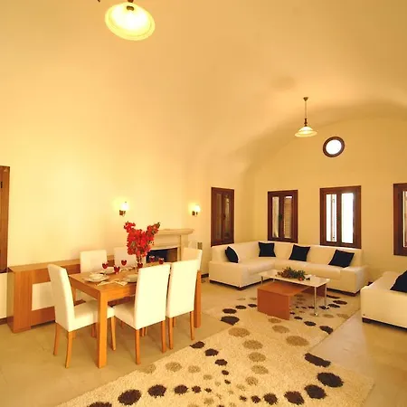 Important Group | Bd411 4 Bedroom Pool Bodrum